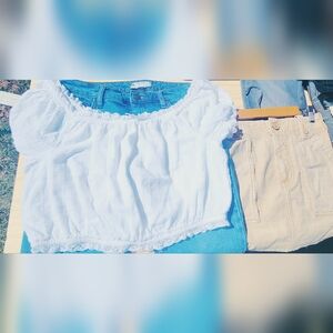 American eagle cropped shirt